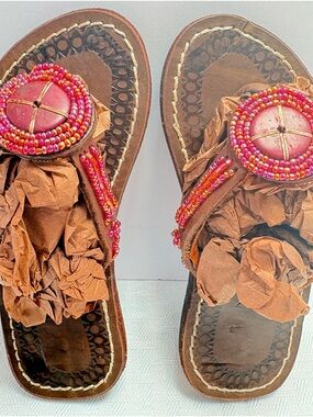 Adorable Bohemian Little Girls Brown Leather Beaded Toe-Post Sandals Boho Hippie